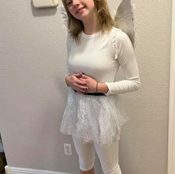 Meet your Posher's, Craig & Stephanie - Picture 2 of 8